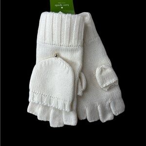 (MT412) NWT Kate Spade Pop Over Glove